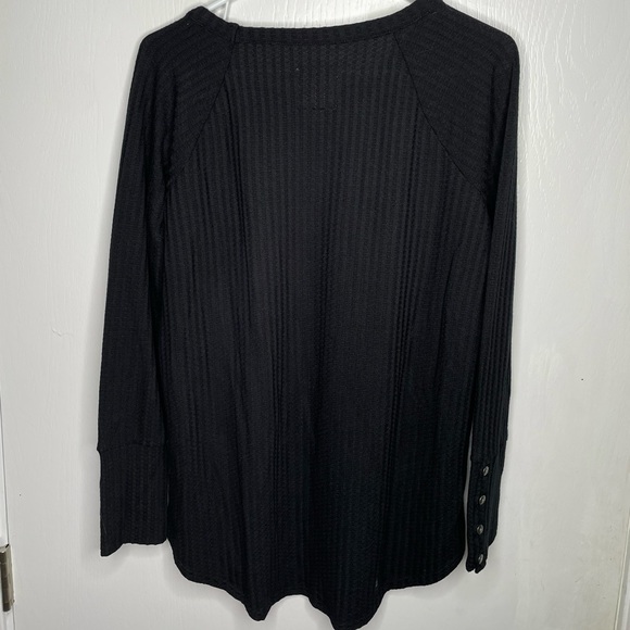CHASER BlackLong Sleeve Waffle Knit Thermal Shirt Button Cuffs Size Large Boho - Picture 5 of 6